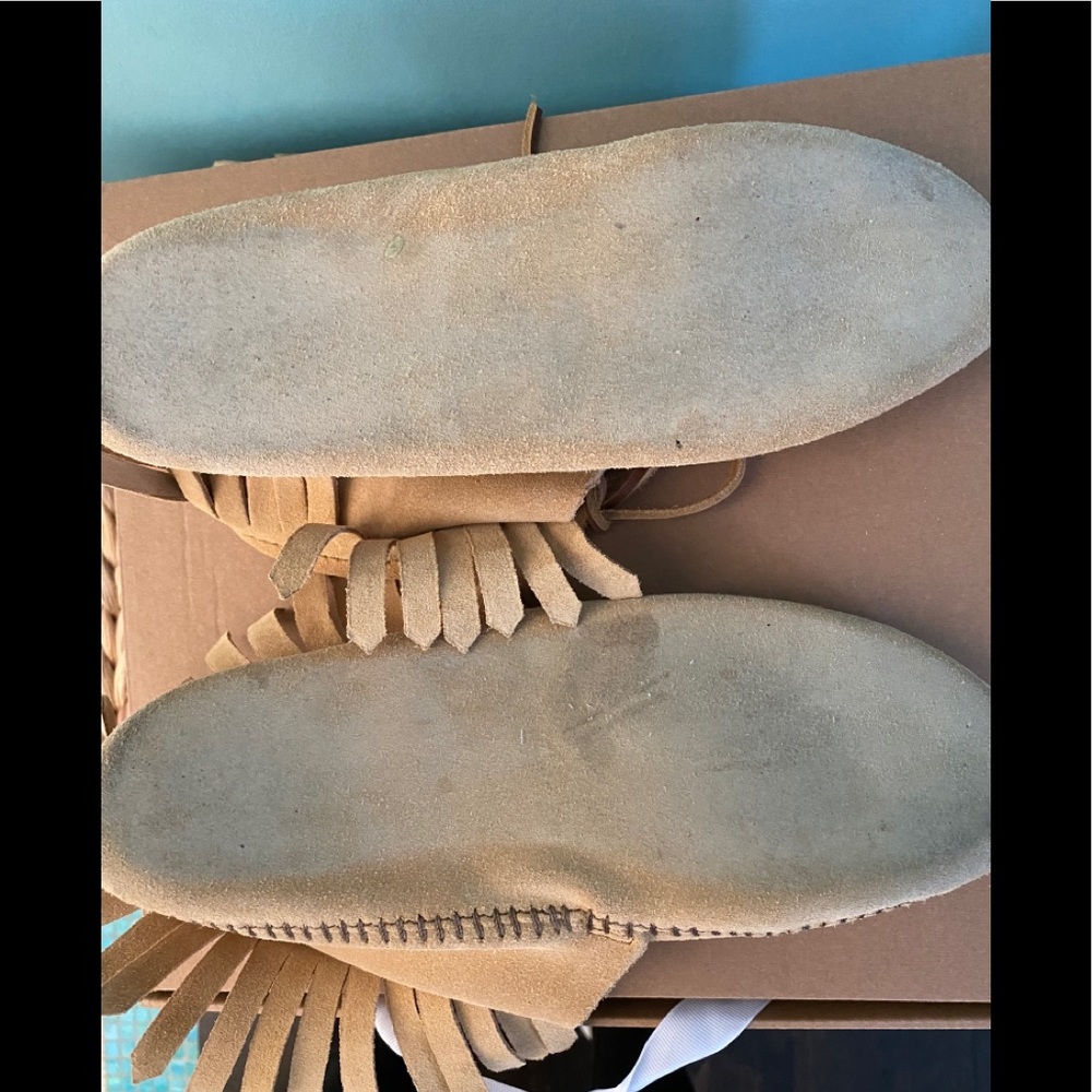 Shoes - Picture 3 of 3